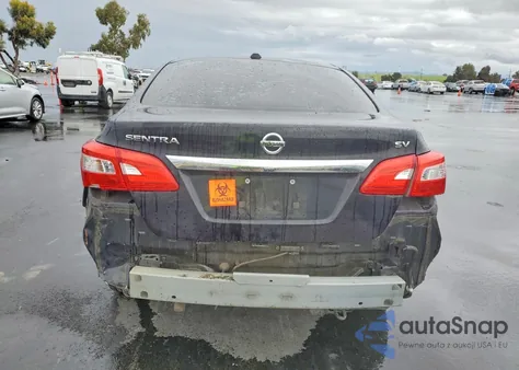 2016 Nissan Sentra S z USA, uszkodzony, nr VIN 3N1AB7AP8GL665103